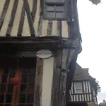 A Deux