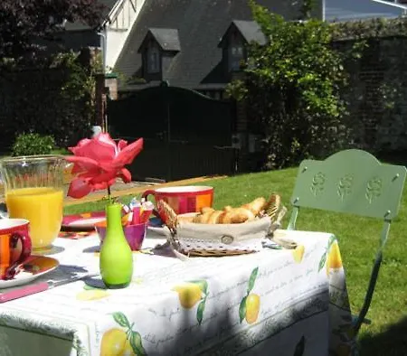 Bed & Breakfast A Deux