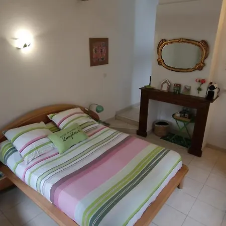 A Deux Bed & Breakfast Honfleur