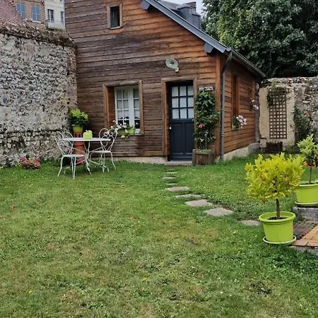 à Deux Bed & Breakfast 3*