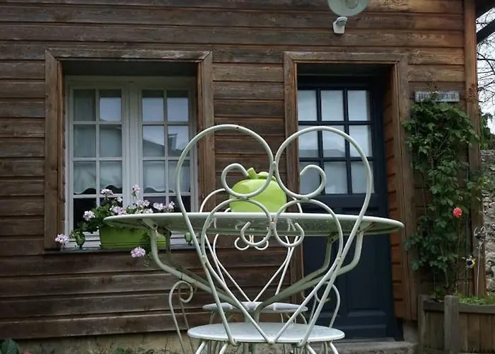 à Deux Bed & Breakfast 3*